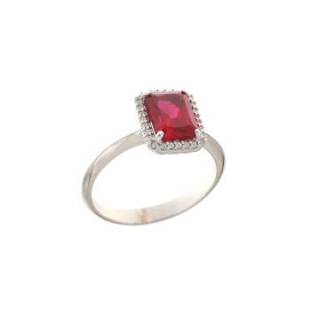 Anello con pietra rossa