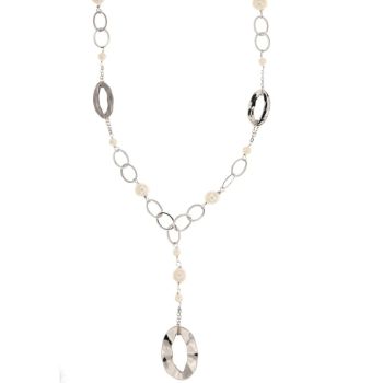 Y-shape pearl necklace
