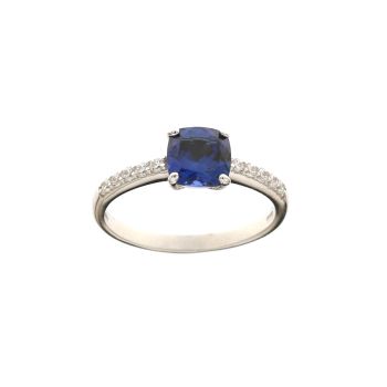 Anello solitario 4 griffe