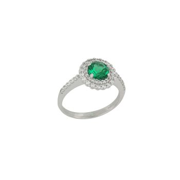 Anello con pietra verde