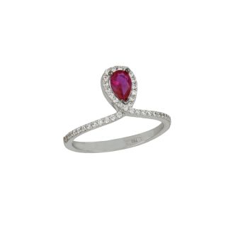 Anello con pietra rossa