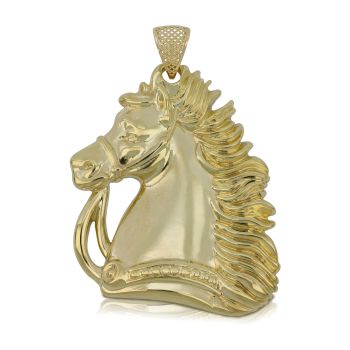 Horse head shaped pendant