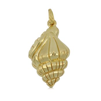 Seashell shaped pendant