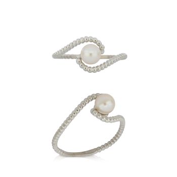 White gold Pearl Ring