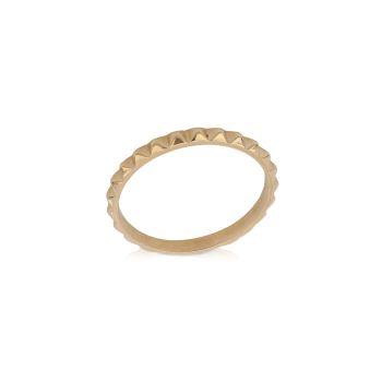 Anello con borchie rosa